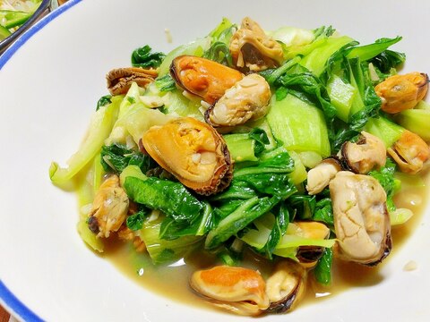 ムール貝とチンゲン菜の炒め物